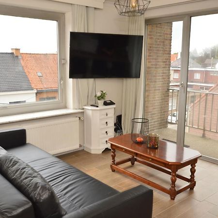 Modern And Private Studio With All Comfort! Daire Roeselare Dış mekan fotoğraf