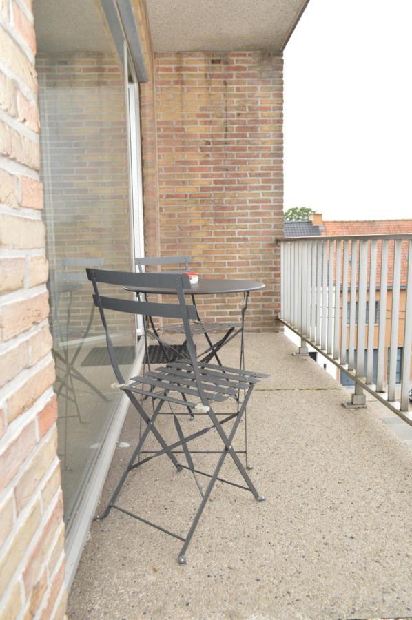 Modern And Private Studio With All Comfort! Daire Roeselare Dış mekan fotoğraf