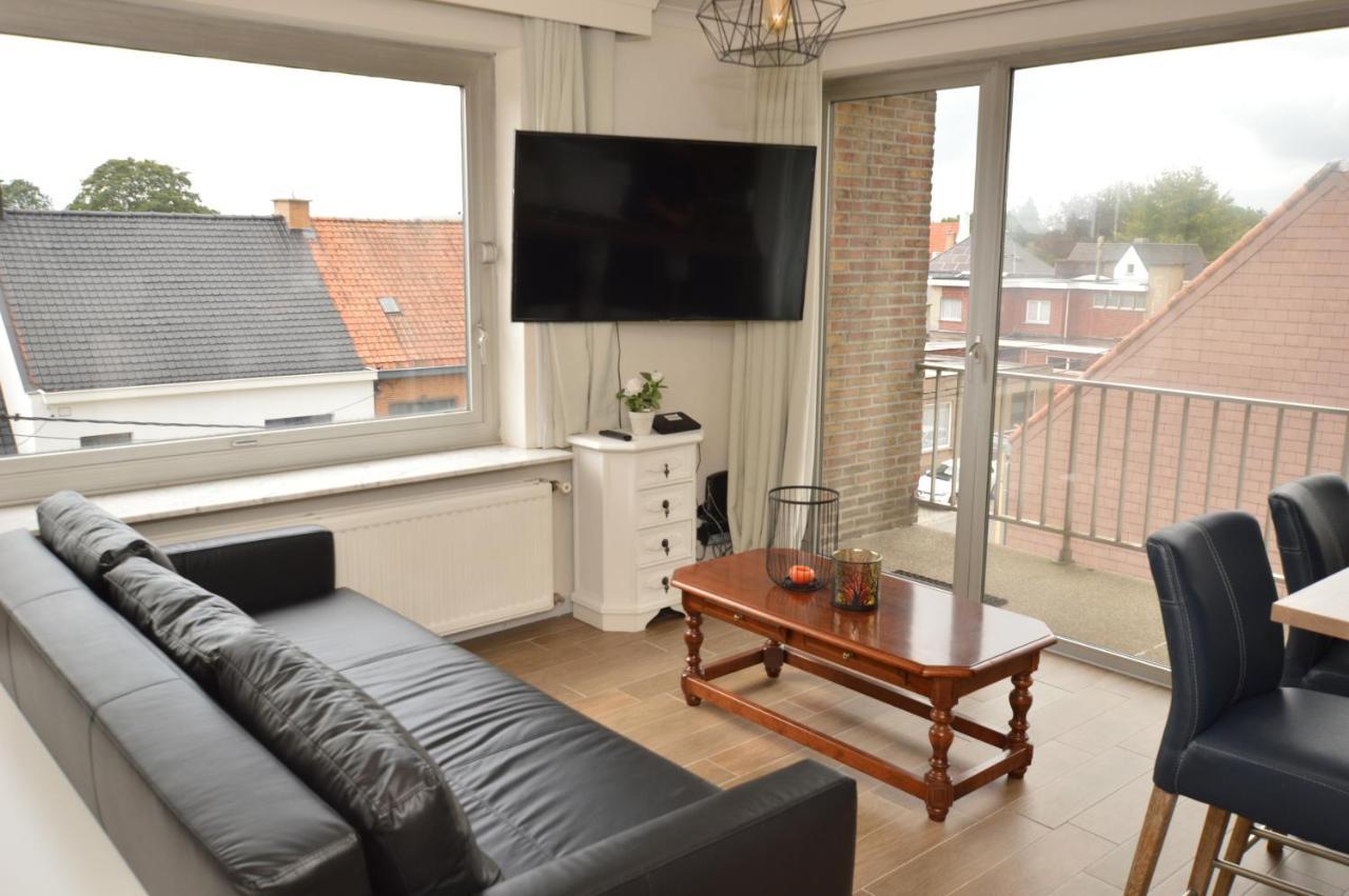 Modern And Private Studio With All Comfort! Daire Roeselare Dış mekan fotoğraf
